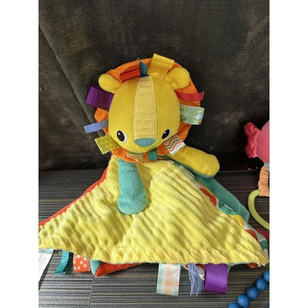 Bright Stars Taggies Lion Lovey Baby Security Blanket‎ Plush Runny Tots Lot Toys
